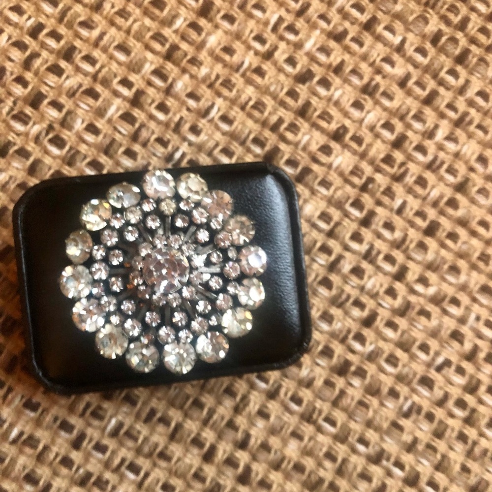 Vintage Rhinestone Brooch - Picture 5 of 7